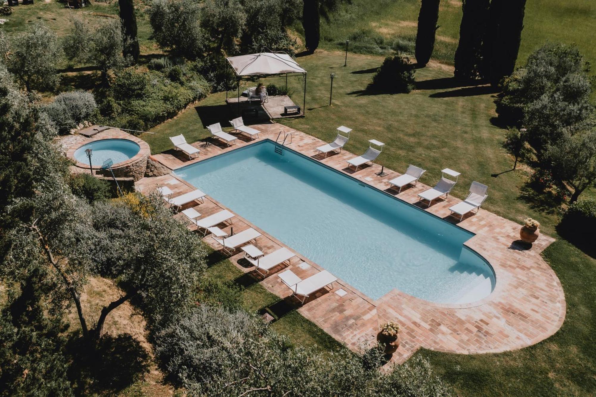 Podere Biagio Valiano Exterior photo